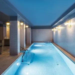 4* Отель Du Rond-point Des Champs-elysees - Esprit De France
