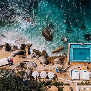Liro - Adults Only 4* Radhimë