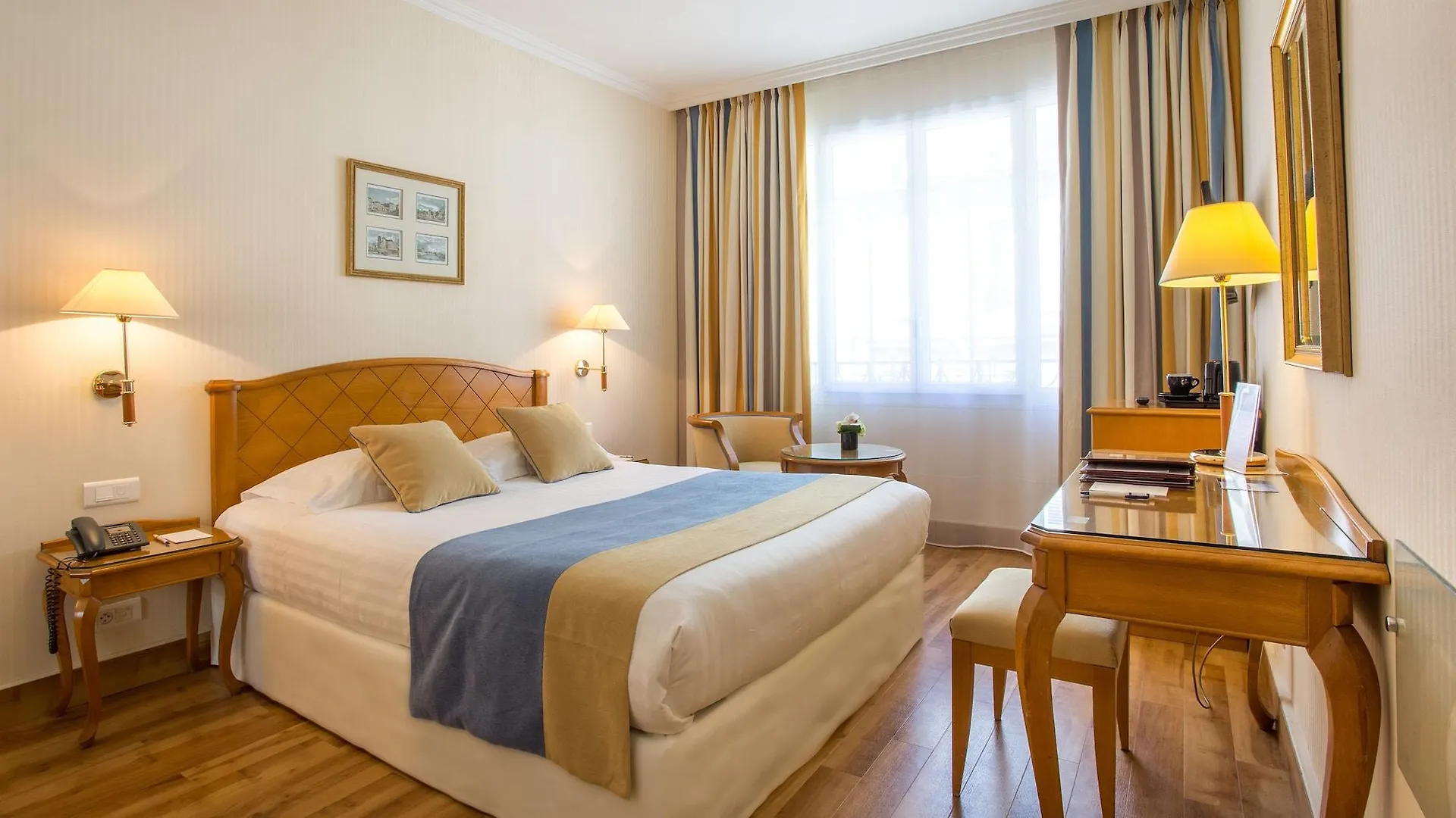Hotel Etats Unis Opera Paris