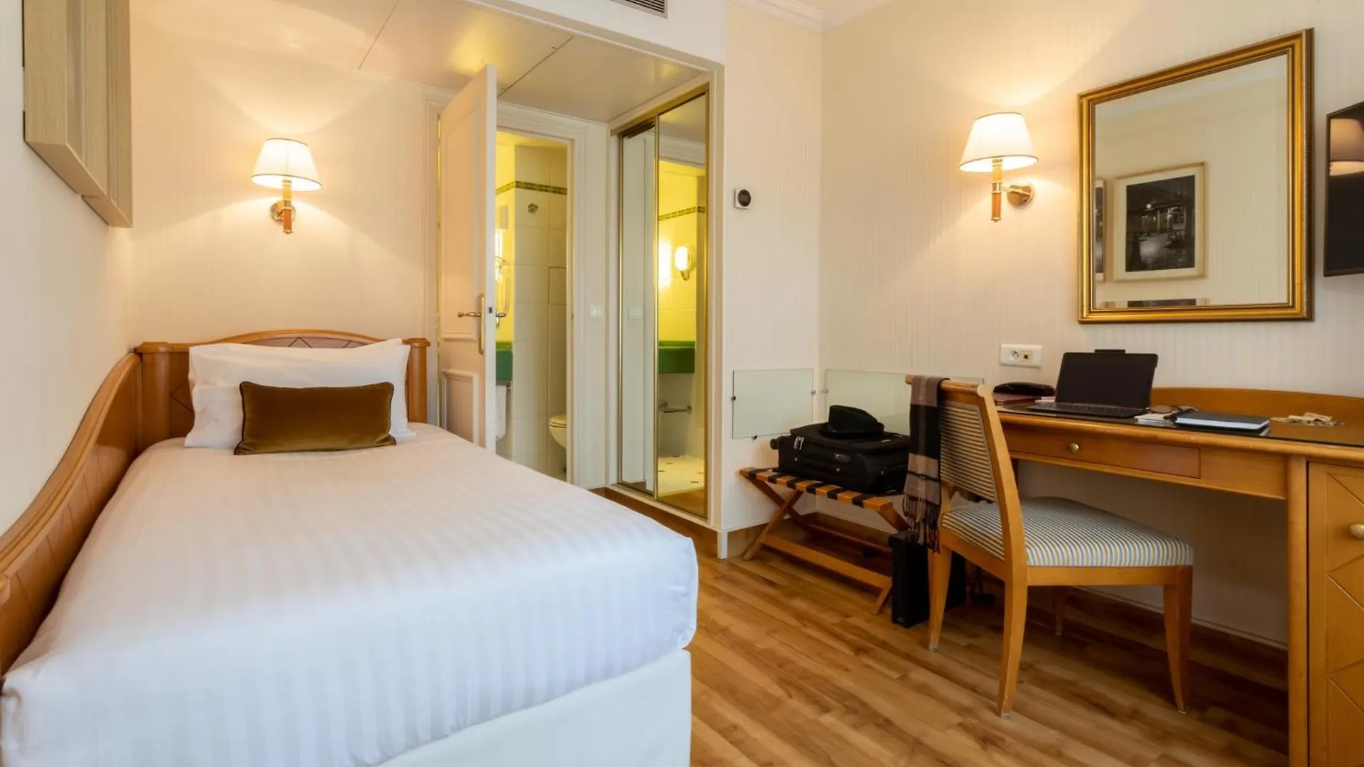 Hotel Etats Unis Opera Paris